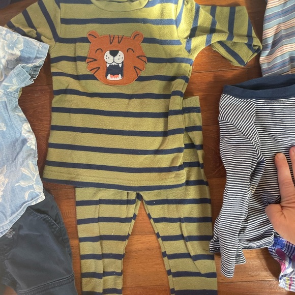 12m Boys Bundle - Ralph Lauren baby Gap - Picture 4 of 11